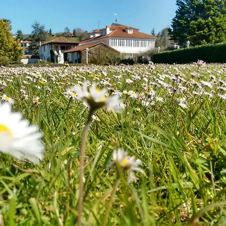 La Casona De Amandi Otel 3*